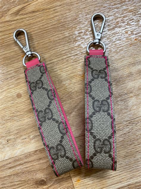 Gucci encore keychain